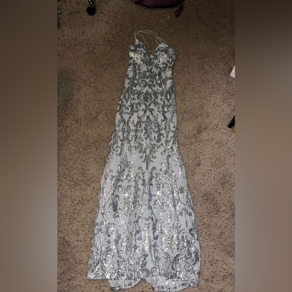 Windsor Prom Dress - Picture 2 of 2